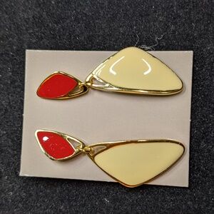 AVON Vintage Color Counterpoint Earrings, Pierced, Goldtone, NOS